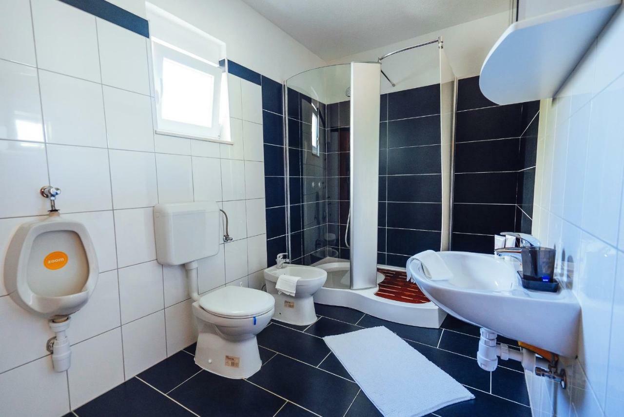 Apartmani Simundic Trogir Exterior photo